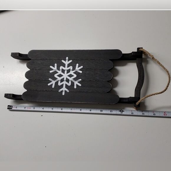 Decorative Christmas Holiday Winter Wooden Snowflake Sleds Decor Set of 2 New! - Picture 4 of 4